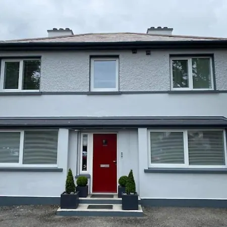 Apartment Location, Location - Modern 2 Bed In Killarney